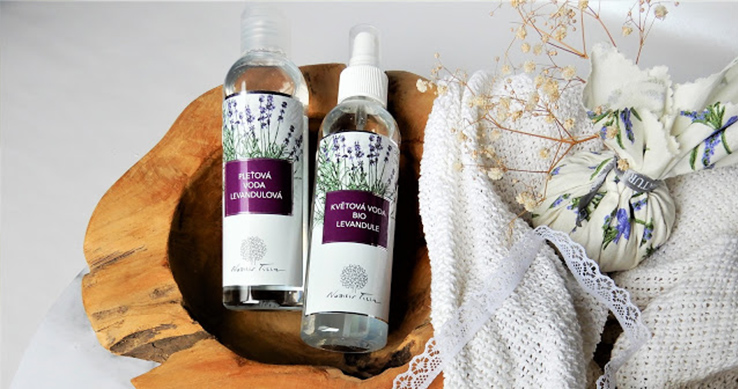 RECENZE: LEVANDULE V KOSMETICE? ZKUSTE KVĚTOVOU A PLEŤOVOU VODU! ( by TEREZA blog)